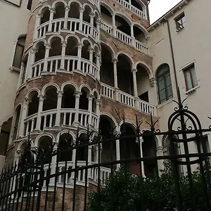 alloggi-alla-scala-del-bovolo.hotelinveneto.com/