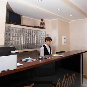 New Sayonara Hotel Naples